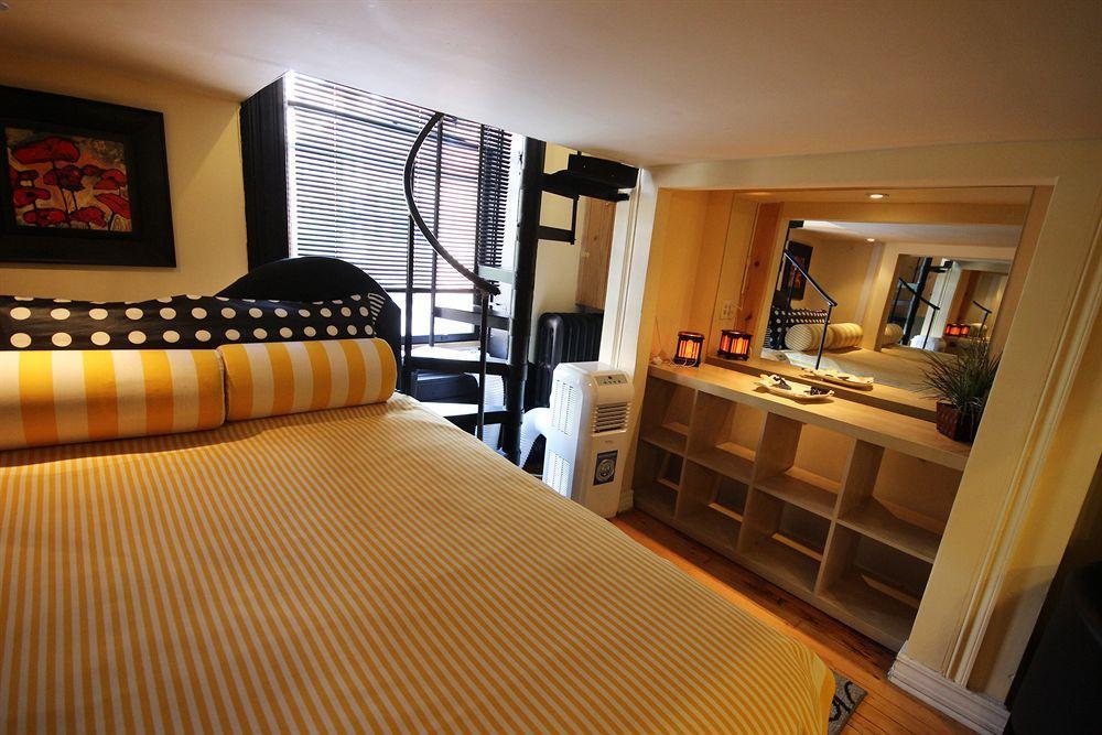 The International Cozy Inn New York Exteriör bild